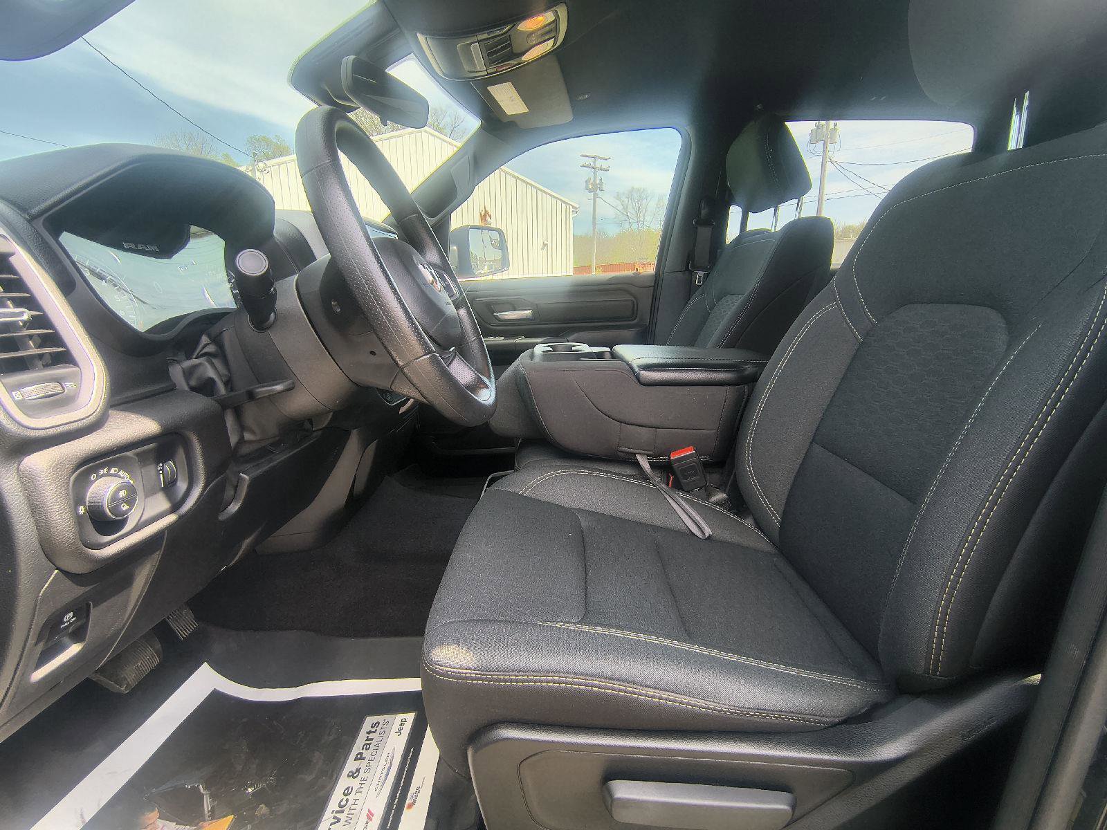 Used 2025 RAM 1500 Tradesman w/ Night Edition AWD/4WD image 13