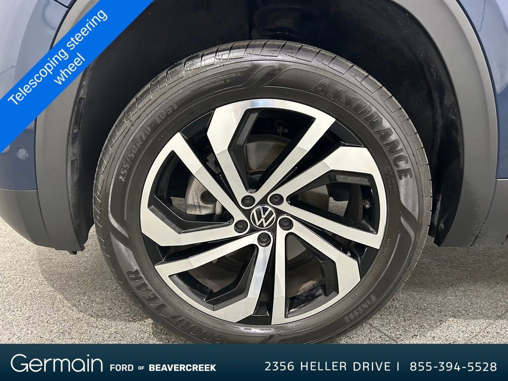 Used 2021 Volkswagen Atlas SEL Premium image 12