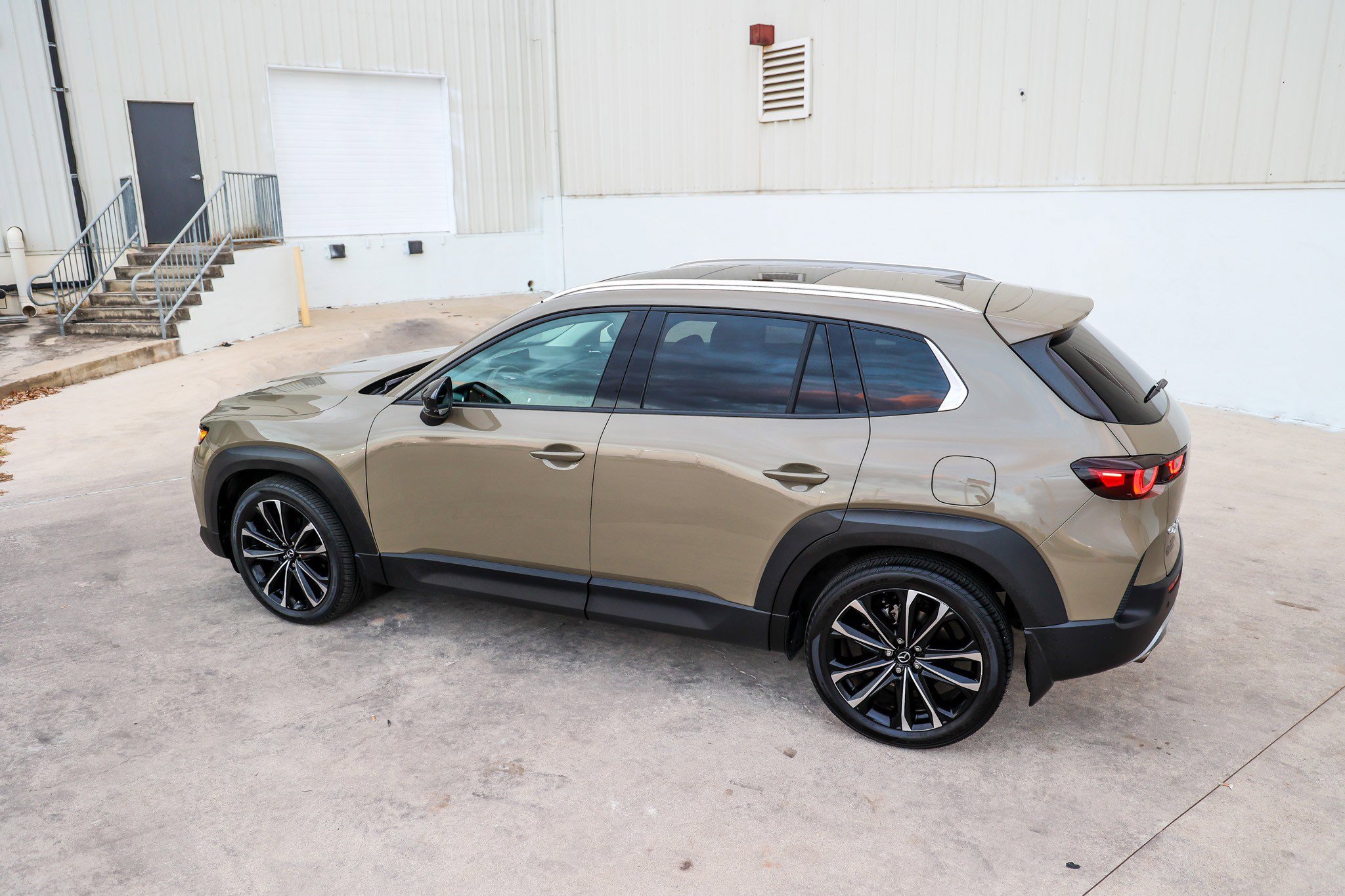 Used 2023 MAZDA CX-50 2.5 Turbo w/ Cargo Package image 10
