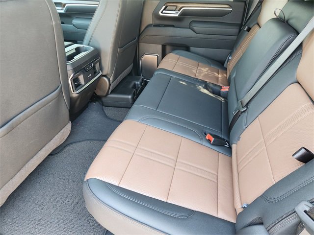 New 2026 Chevrolet Silverado 2500 High Country w/ High Country Premium Package AWD/4WD image 31