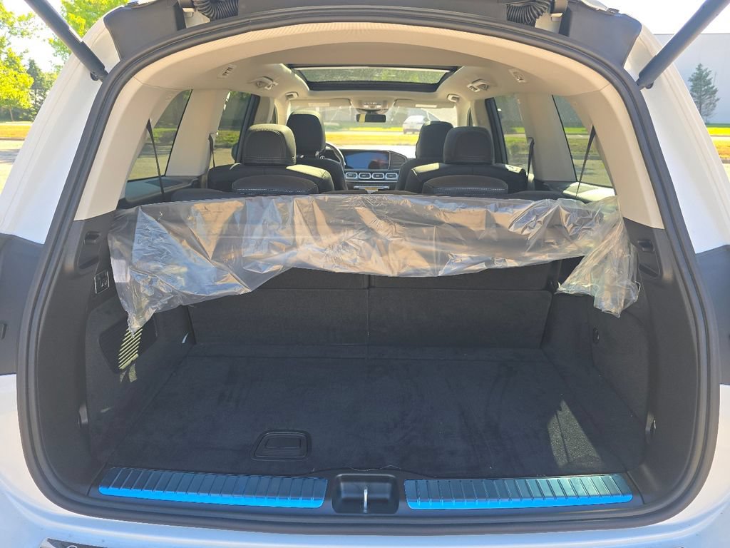 New 2026 Mercedes-Benz GLS 450 4MATIC image 18