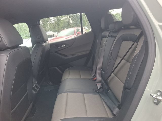Used 2025 Chevrolet Equinox LT w/ Convenience Package II AWD/4WD image 10