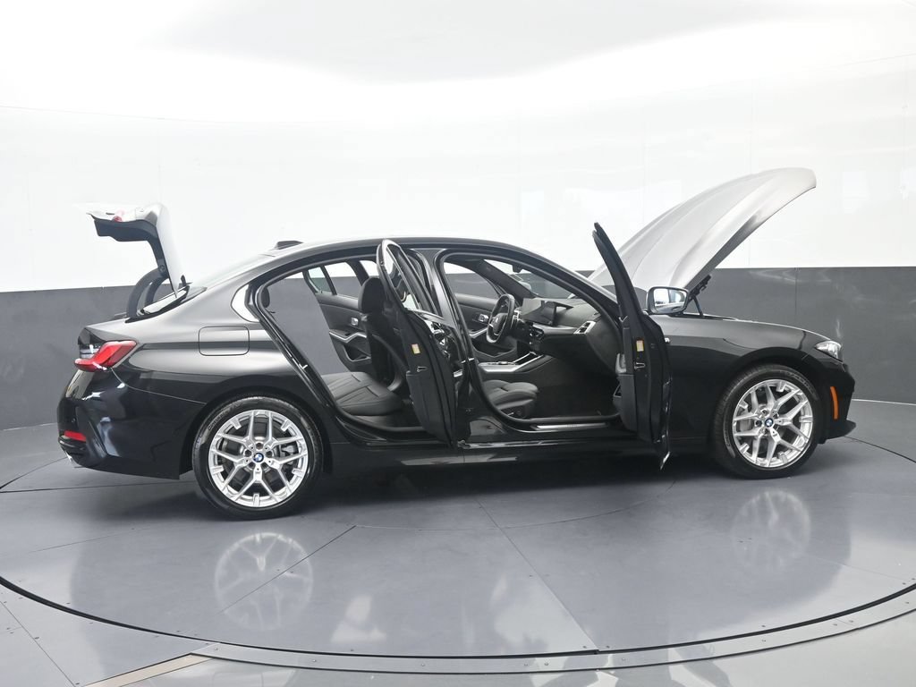 Used 2026 BMW 330i Sedan w/ Convenience Package RWD image 71