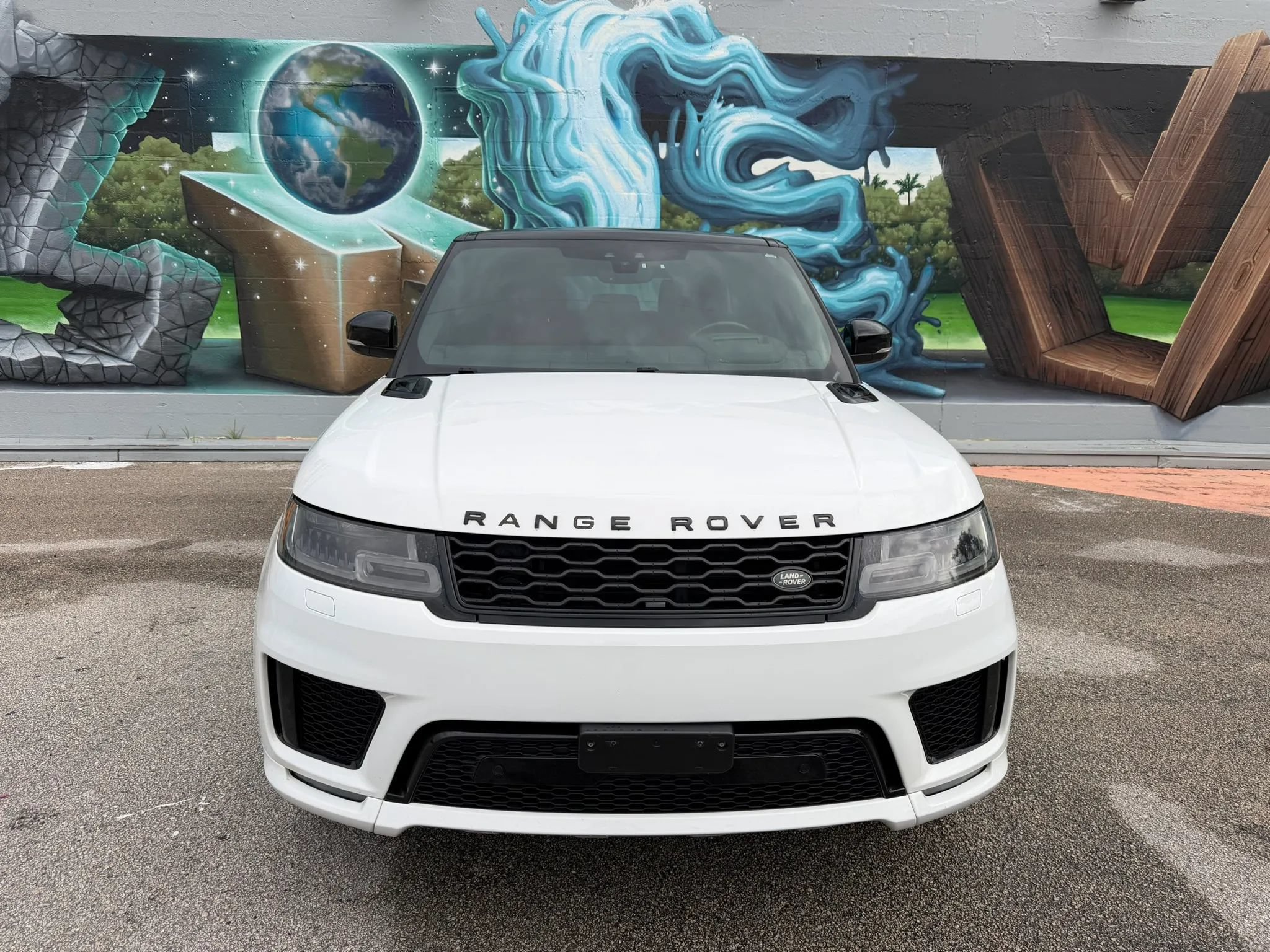 Used 2018 Land Rover Range Rover Sport HSE Dynamic AWD/4WD image 3