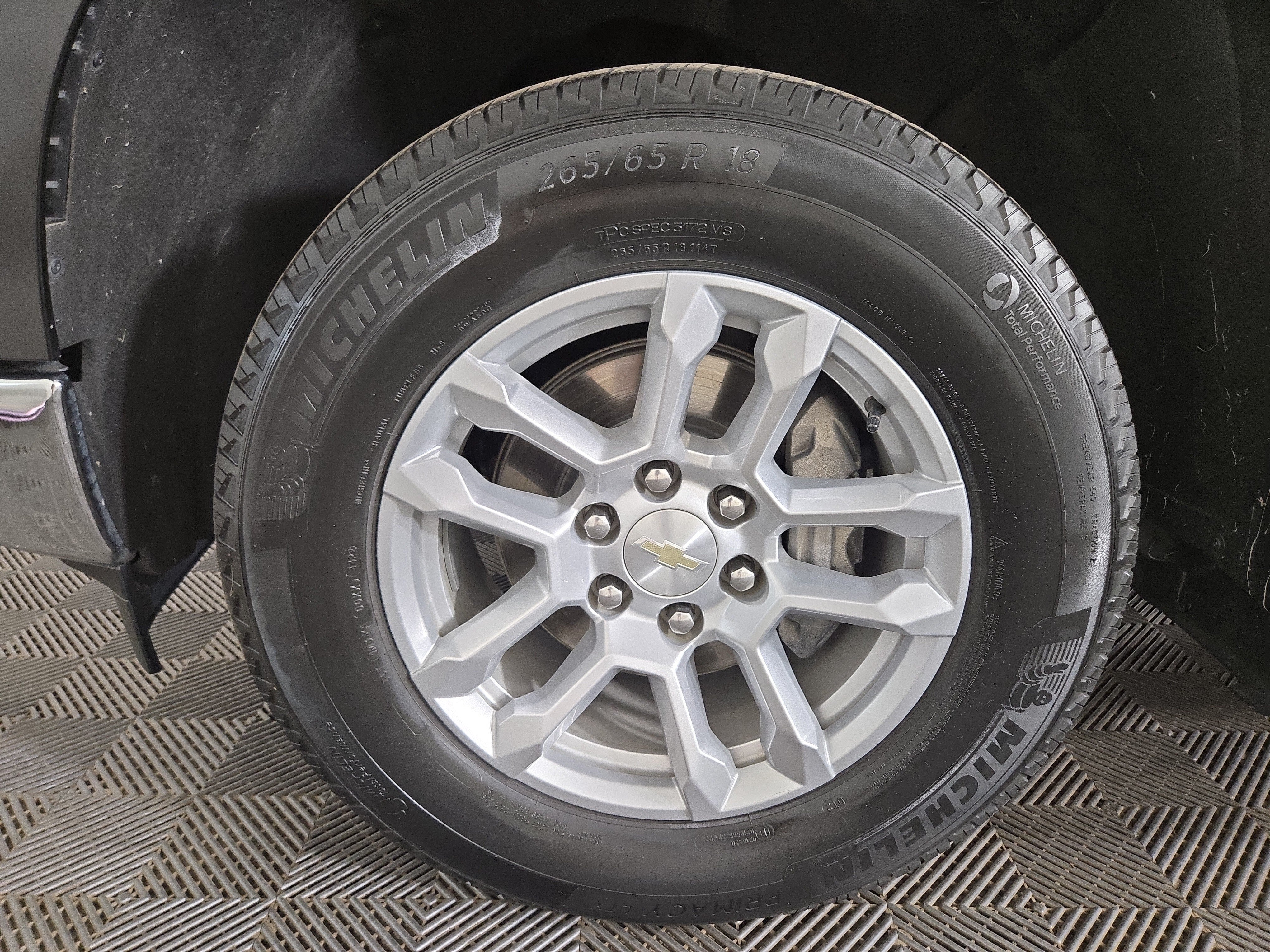 Certified 2023 Chevrolet Silverado 1500 LT AWD/4WD image 32