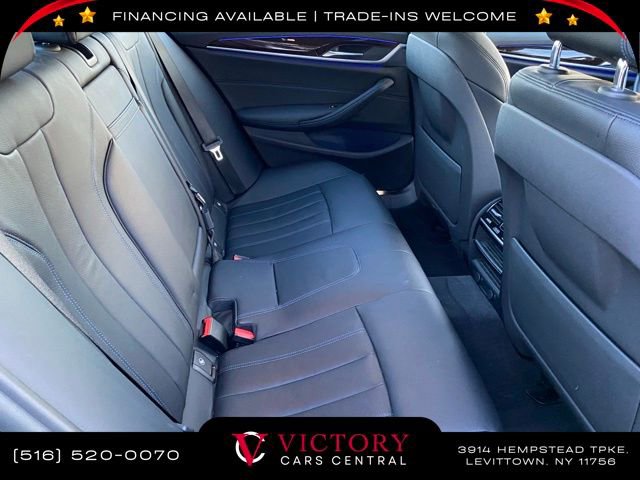 Used 2019 BMW 530e xDrive w/ M Sport Package image 24