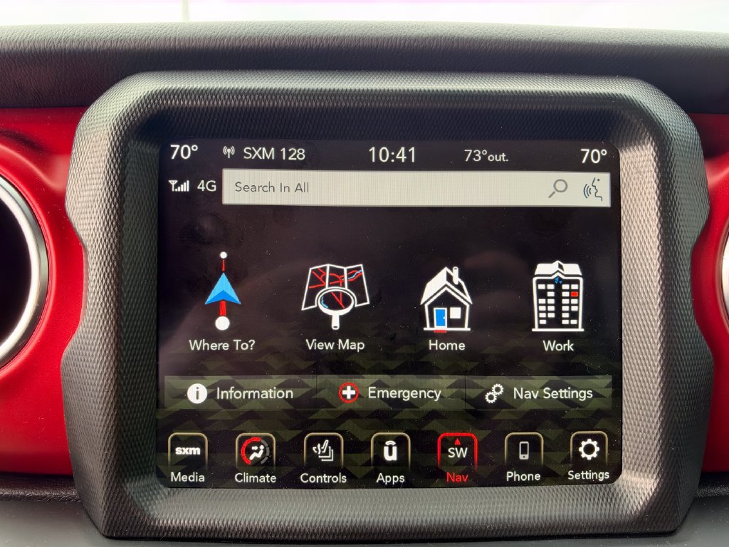 Used 2023 Jeep Gladiator Rubicon w/ LED Lighting Group AWD/4WD image 15