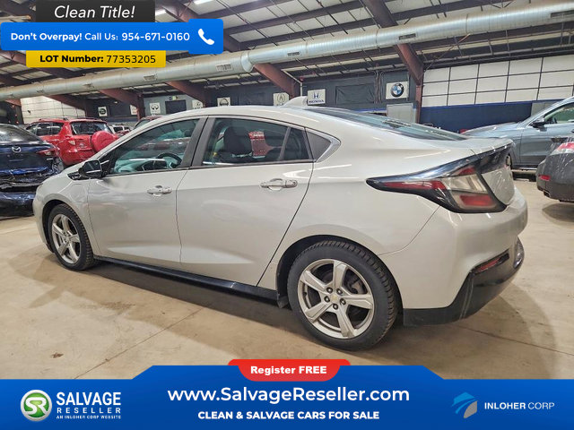 Used 2017 Chevrolet Volt LT w/ Comfort Package image 3