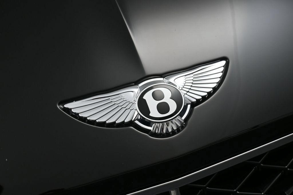 Used 2026 Bentley Continental GT AWD/4WD image 12