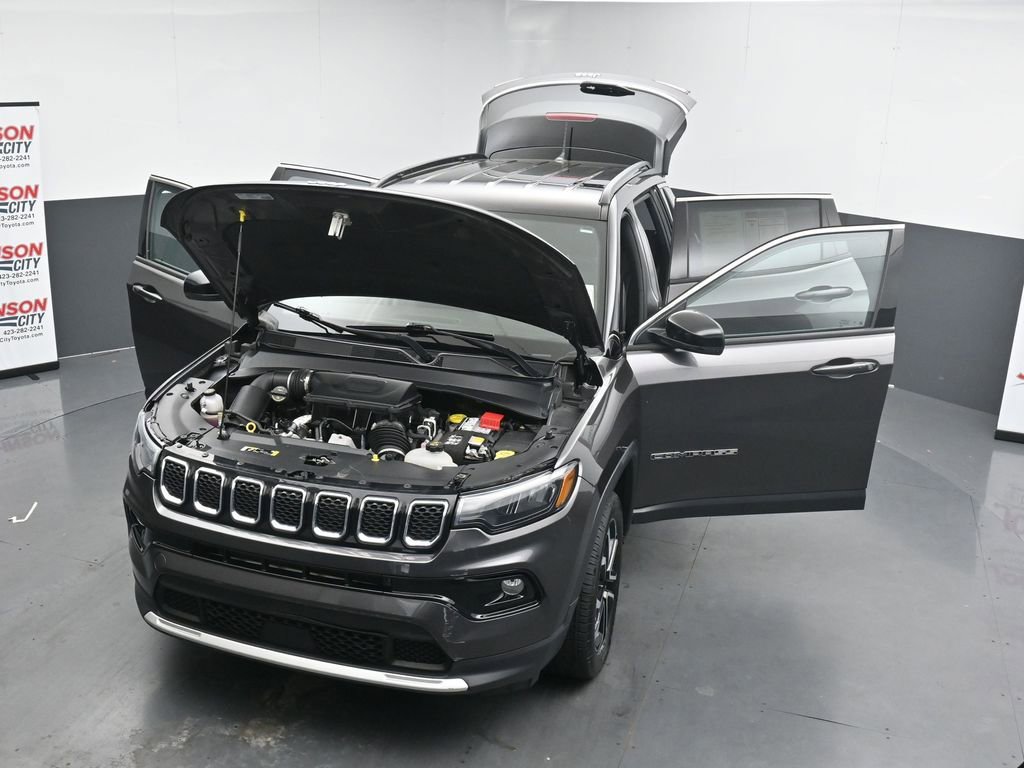 Used 2023 Jeep Compass Limited AWD/4WD image 41