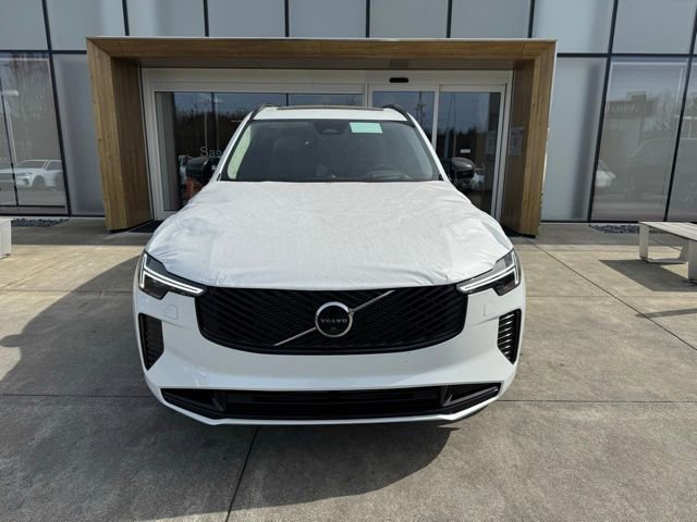 New 2026 Volvo XC90 T8 Ultra w/ Lounge Package AWD/4WD image 3