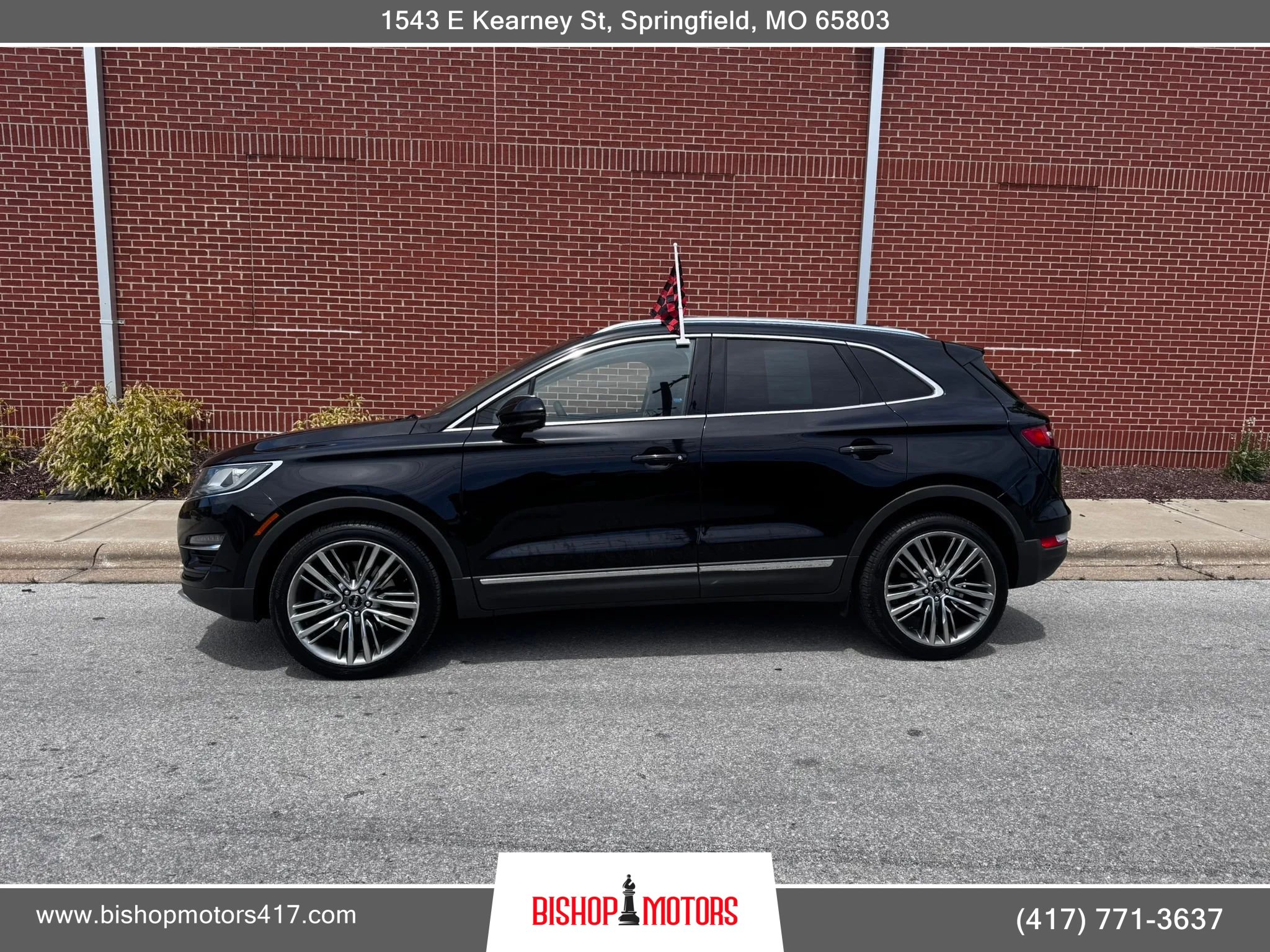 Used 2016 Lincoln MKC Reserve w/ Lincoln MKC Climate Package AWD/4WD image 2