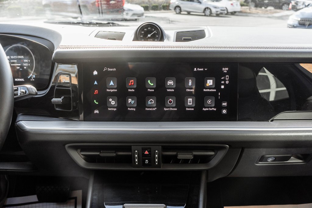 Used 2024 Porsche Cayenne Base image 20