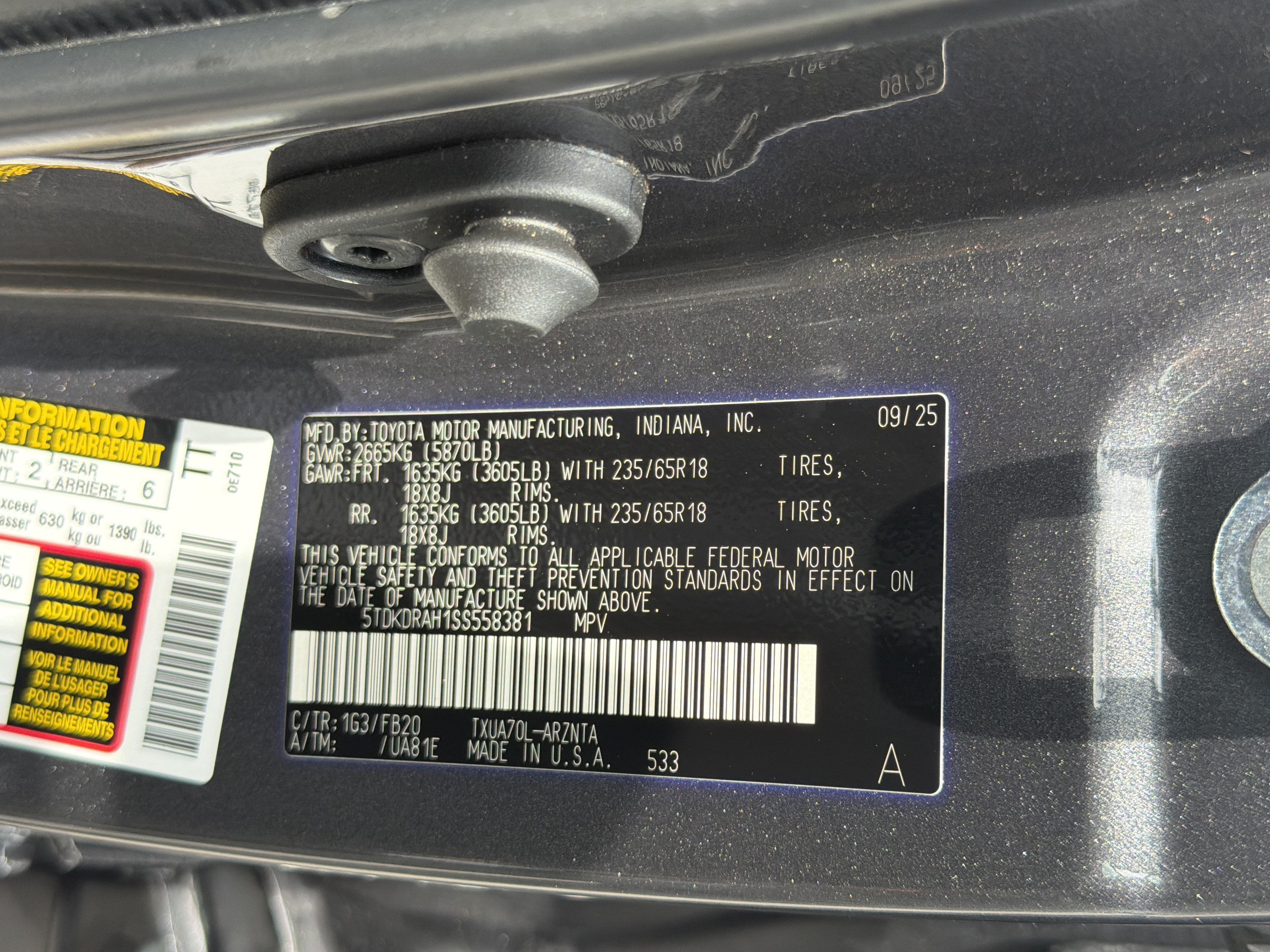 Certified 2025 Toyota Highlander LE FWD image 31