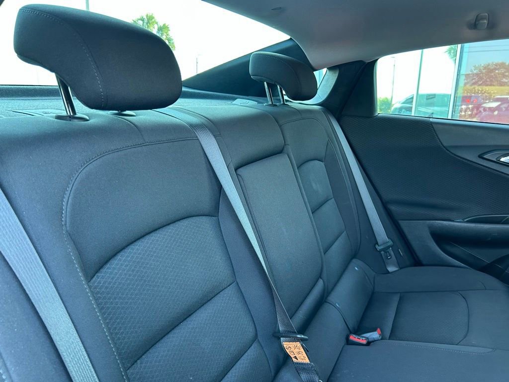 Used 2021 Chevrolet Malibu LT FWD image 46