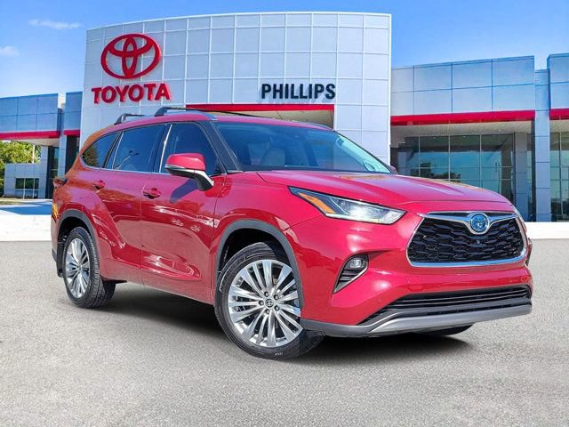 Used 2022 Toyota Highlander Platinum
