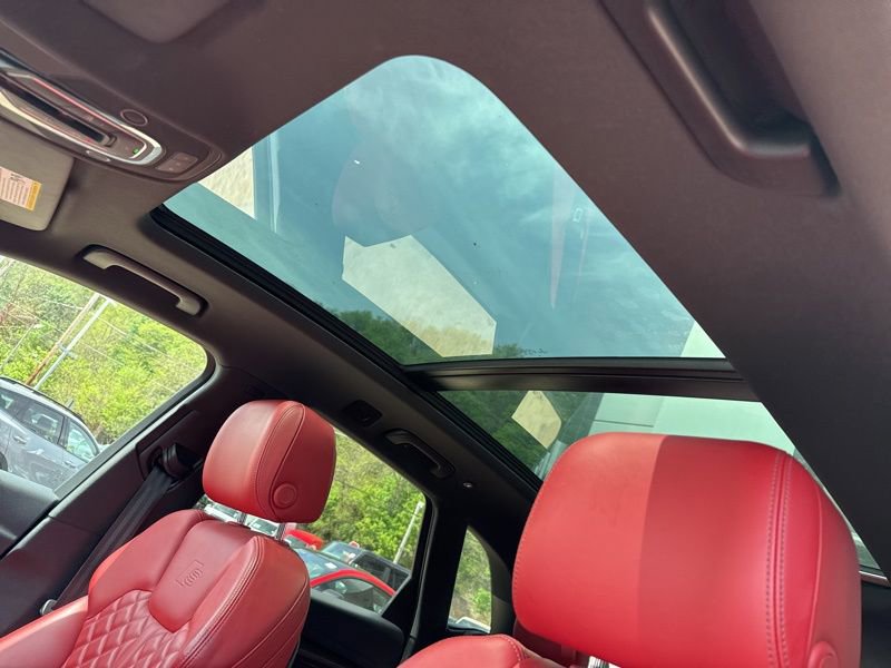 Used 2020 Audi SQ5 Premium Plus w/ Premium Plus Package AWD/4WD image 18