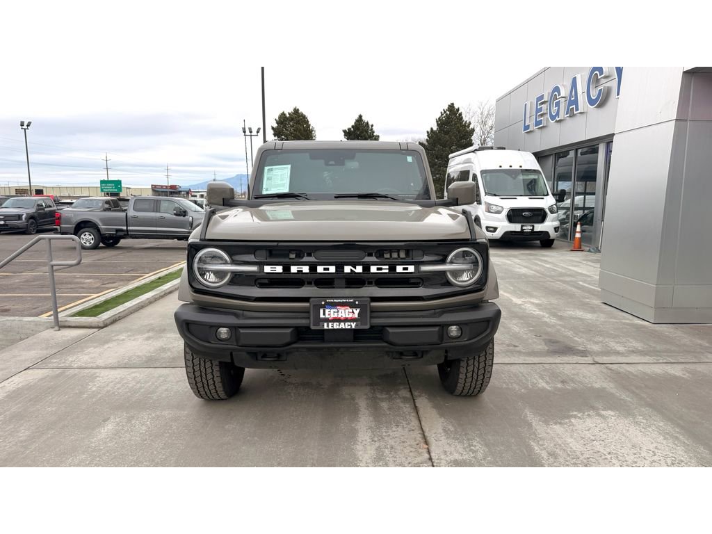 Used 2025 Ford Bronco Outer Banks image 4