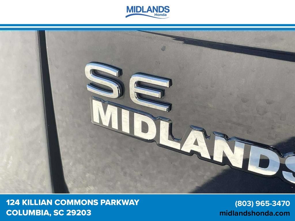 Used 2024 Volkswagen Tiguan SE FWD image 8