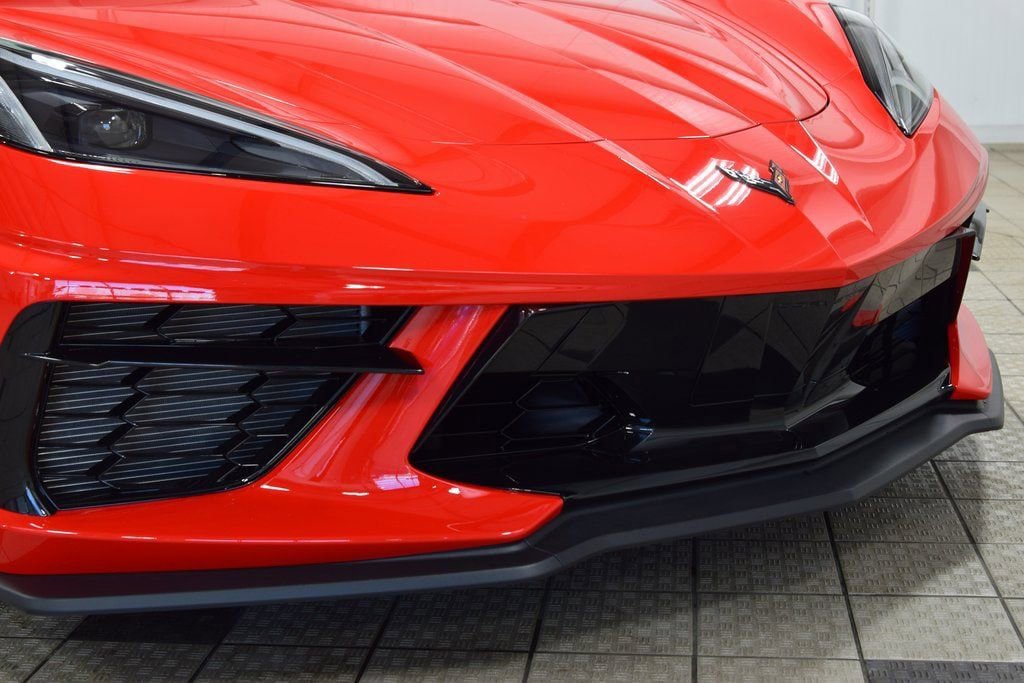 New 2026 Chevrolet Corvette Stingray Coupe w/ Z51 Performance Package RWD image 13