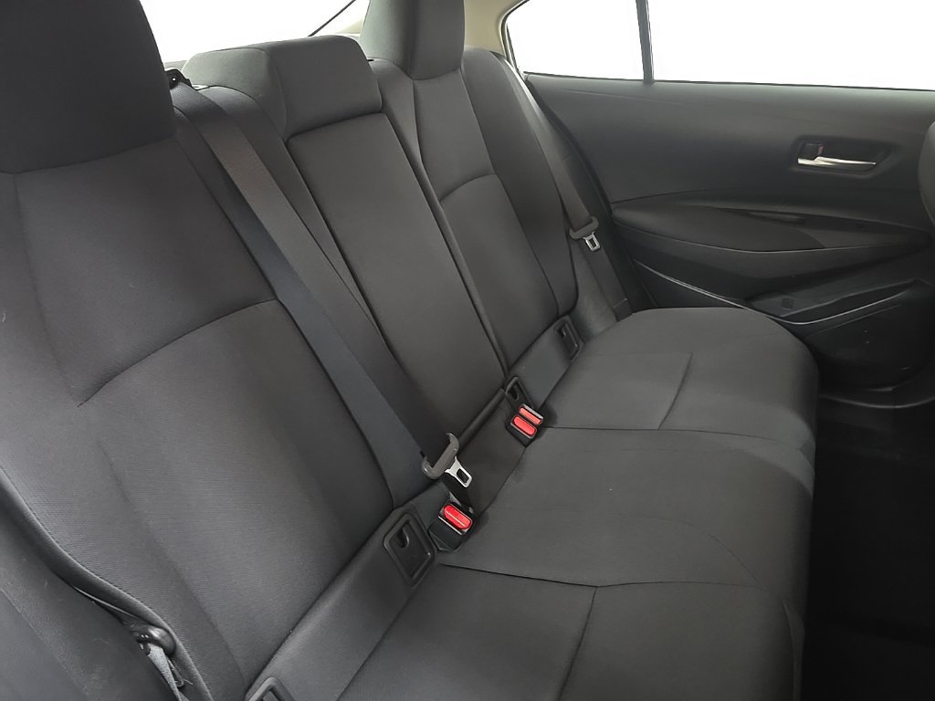 Used 2021 Toyota Corolla LE FWD image 16