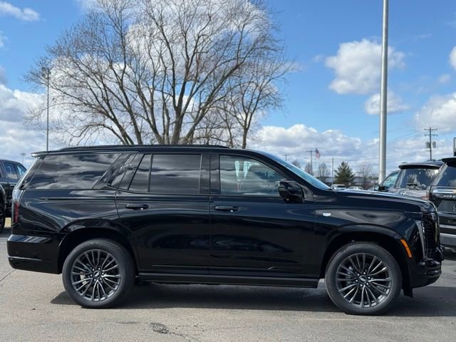 Used 2026 Cadillac Escalade Platinum Sport w/ LPO, Floor Liner Package image 47