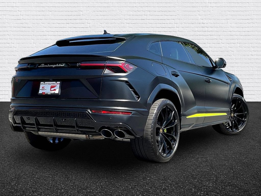 Used 2022 Lamborghini Urus AWD/4WD image 6