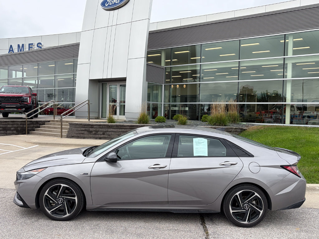 Used 2021 Hyundai Elantra N Line FWD image 3
