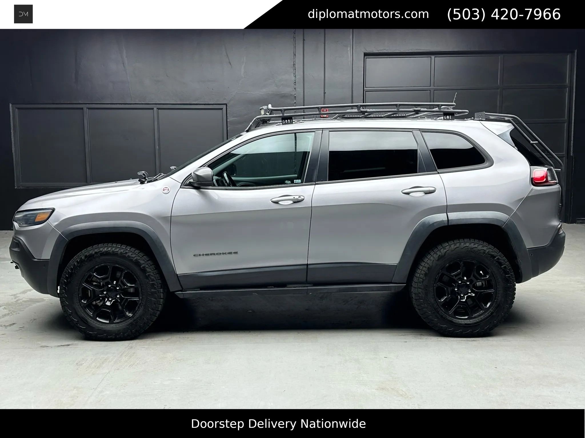 Used 2019 Jeep Cherokee Trailhawk image 4