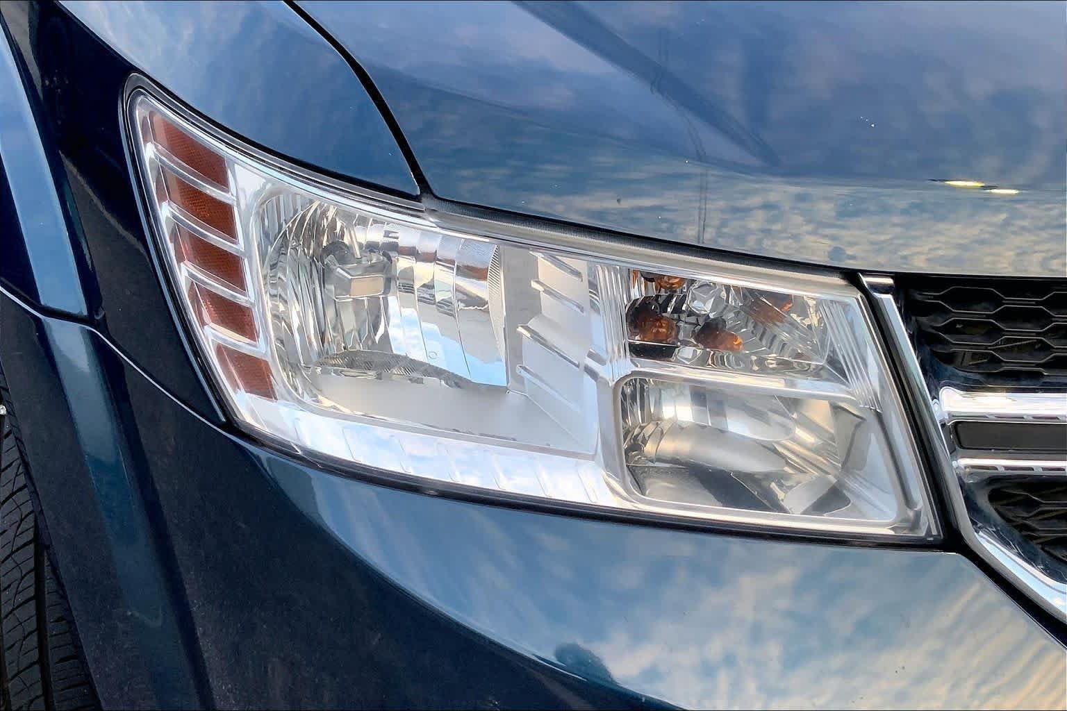 Used 2014 Dodge Journey SXT w/ Quick Order Package 28C FWD image 24