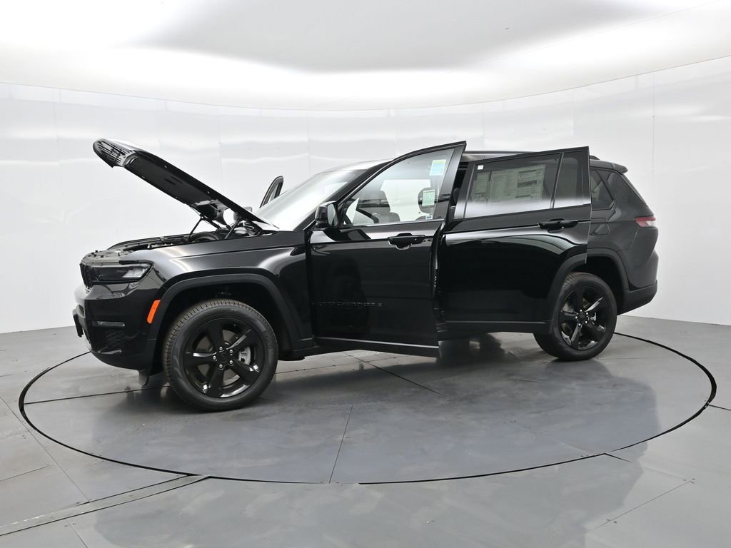 New 2025 Jeep Grand Cherokee L Limited w/ Luxury Tech Group II image 36