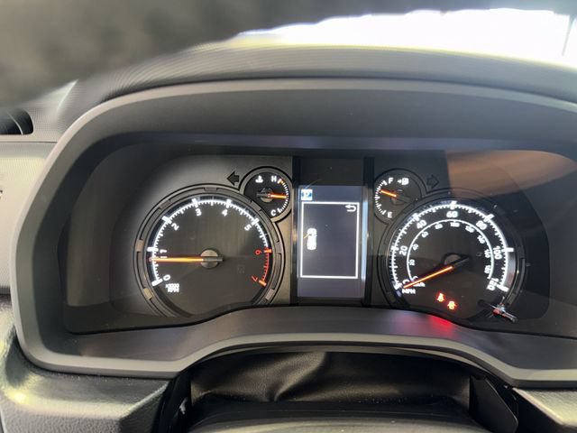 Used 2024 Toyota 4Runner SR5 Premium w/ Moonroof Package AWD/4WD image 15
