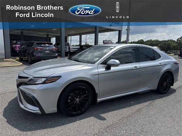 Used 2022 Toyota Camry XSE