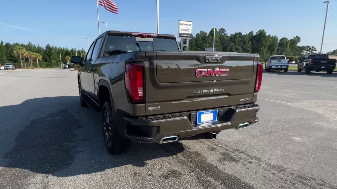 Used 2023 GMC Sierra 1500 AT4 w/ AT4 Premium Package AWD/4WD image 7