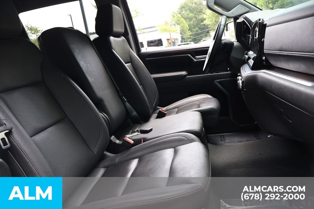 Used 2025 GMC Sierra 1500 SLT RWD image 26