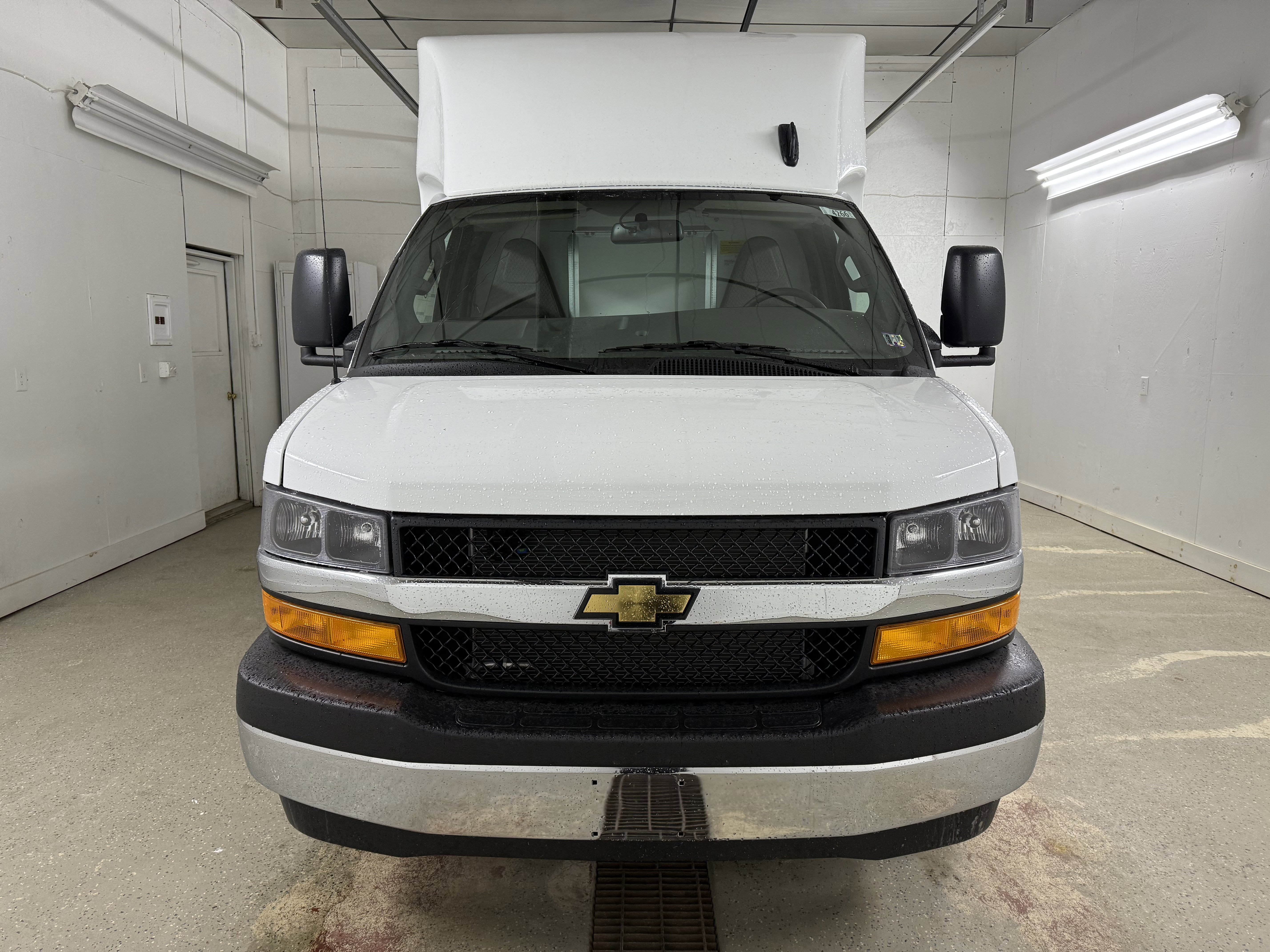 New 2025 Chevrolet Express 3500 w/ Power Convenience Package image 2