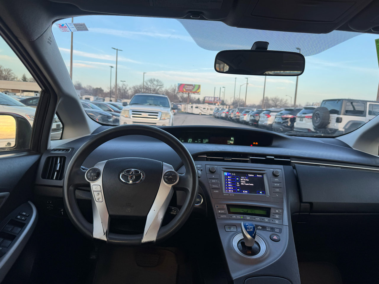 Used 2013 Toyota Prius Three image 17