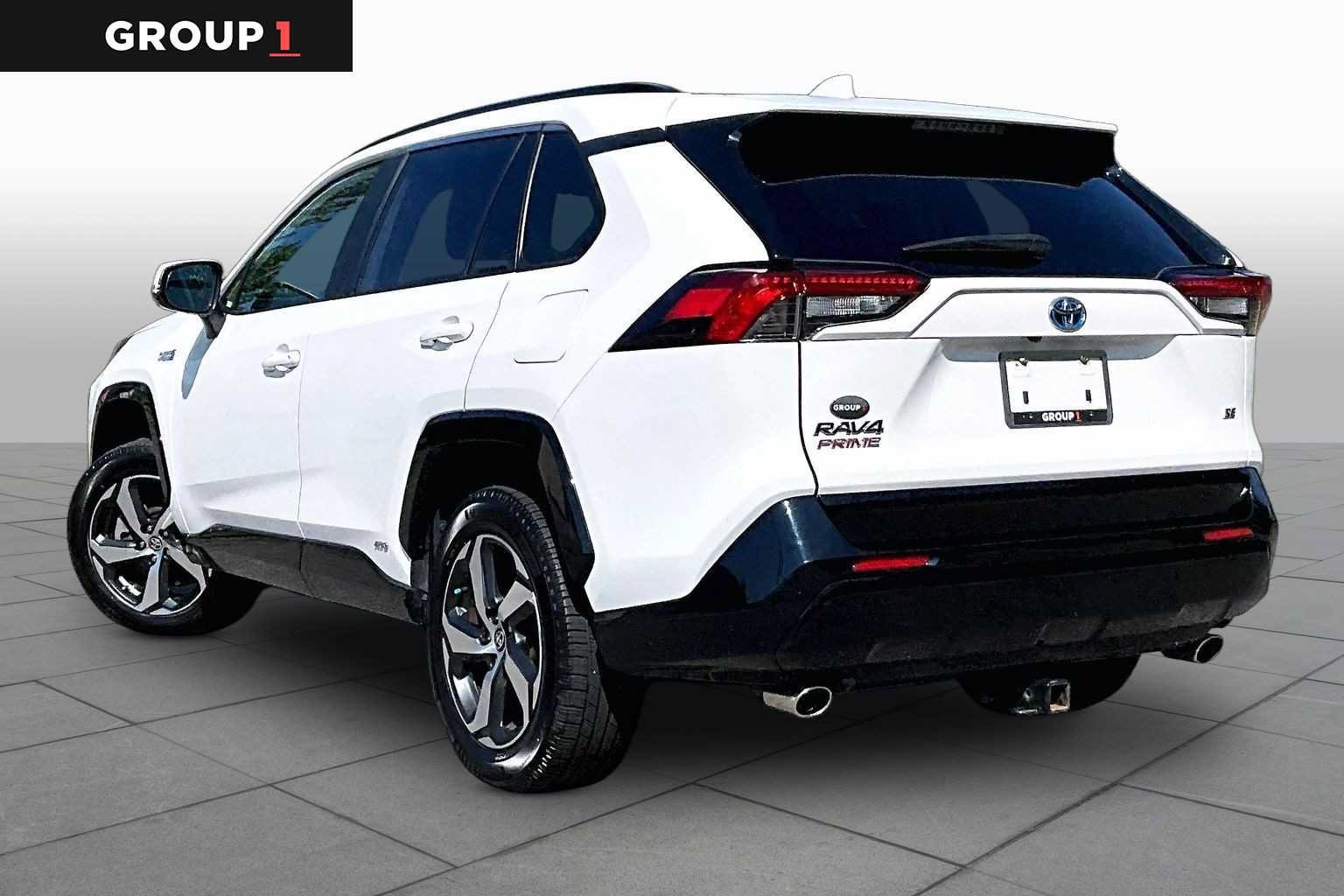 Used 2021 Toyota RAV4 SE AWD/4WD image 12