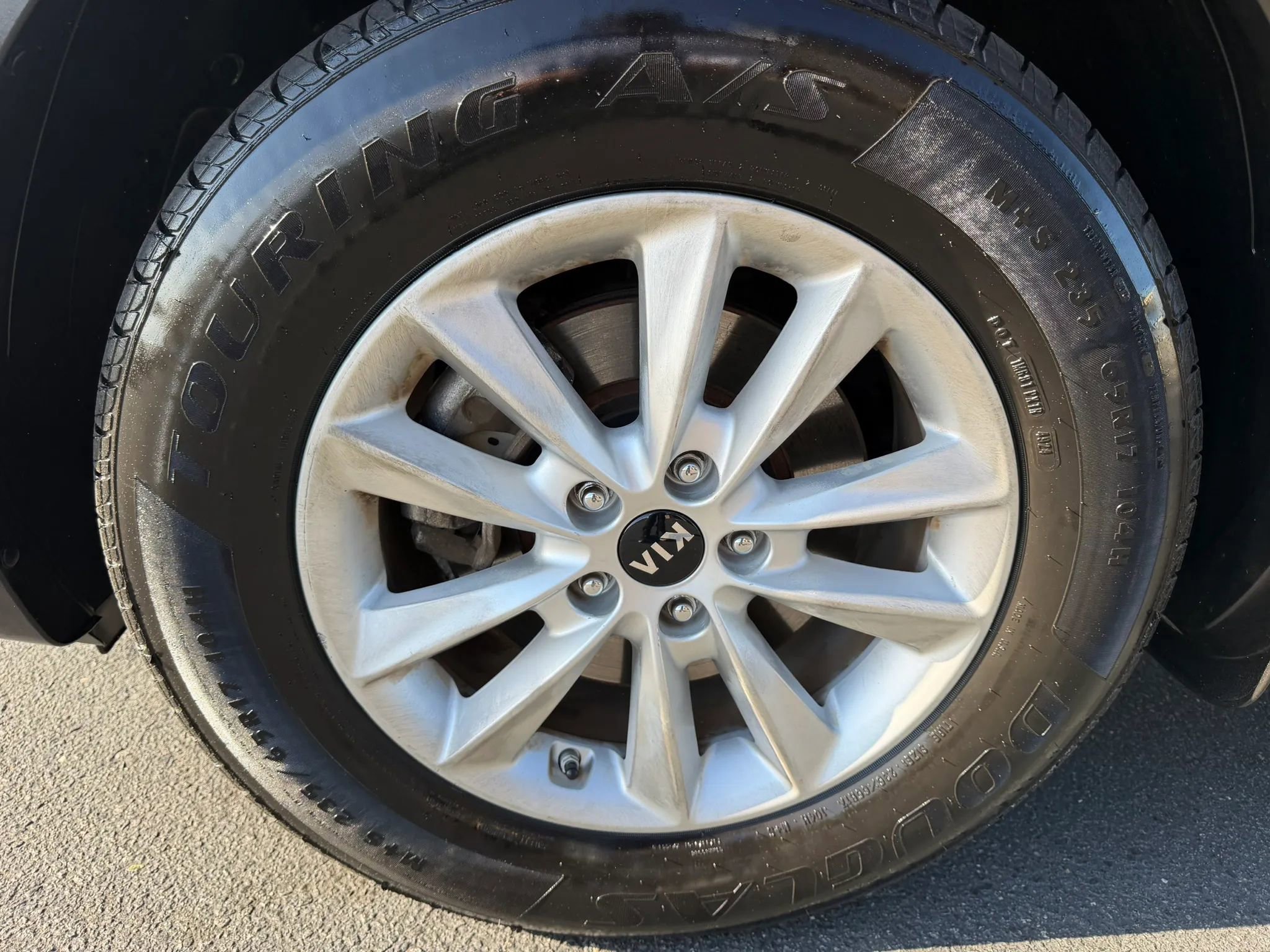 Used 2019 Kia Sorento LX image 26