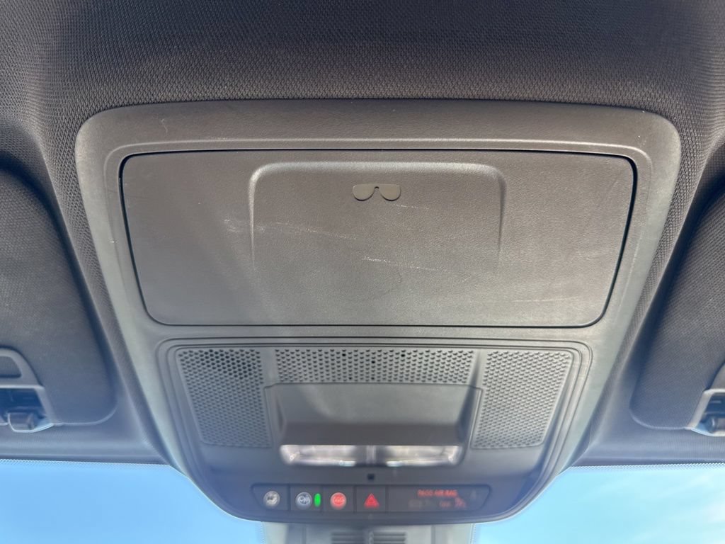 Used 2026 Chevrolet Equinox ACTIV AWD/4WD image 24
