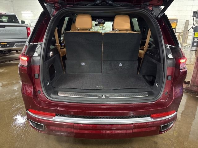 Used 2025 Jeep Grand Cherokee L Summit image 25