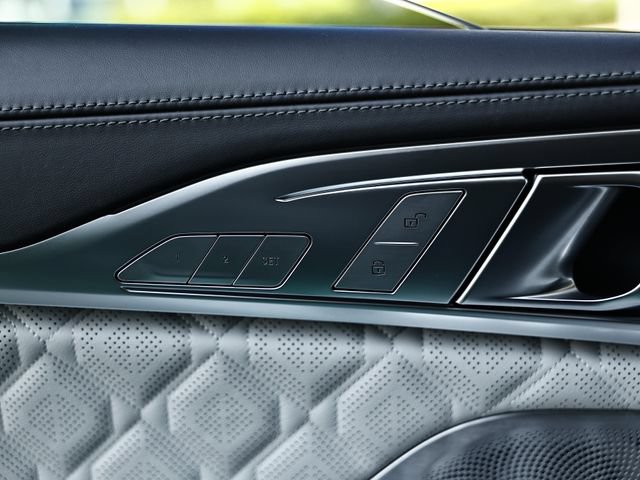 Used 2023 BMW M8 Gran Coupe xDrive Competition w/ M Carbon Exterior Package AWD/4WD image 15