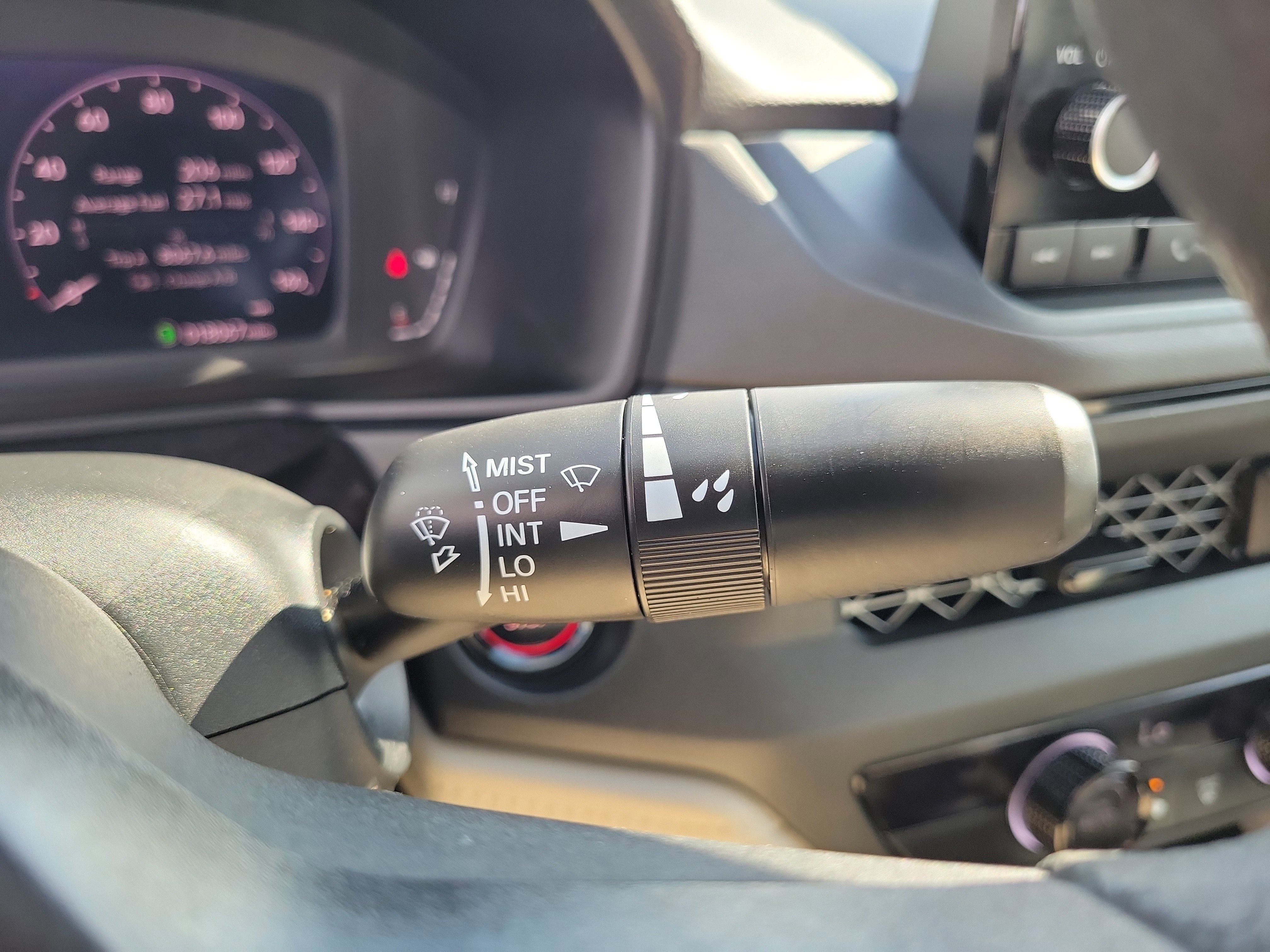 Used 2023 Honda Accord LX image 31