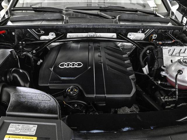 Used 2022 Audi Q5 2.0T Premium Plus w/ Premium Plus Package AWD/4WD image 24
