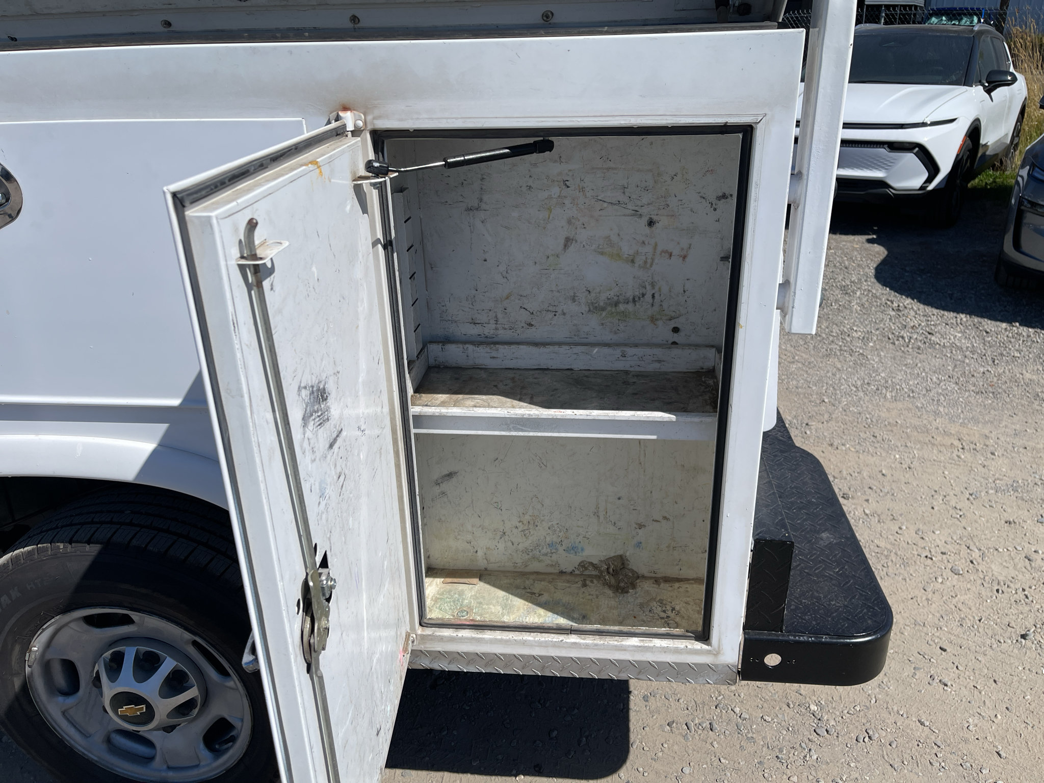 Used 2018 Chevrolet Silverado 2500 W/T RWD image 12