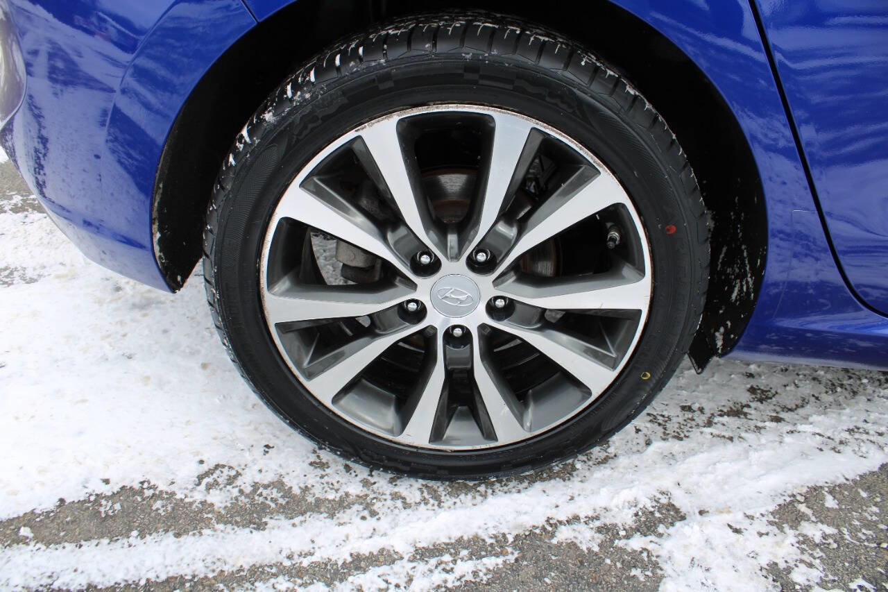 Used 2020 Hyundai Elantra GT w/ Style Package 02 image 14