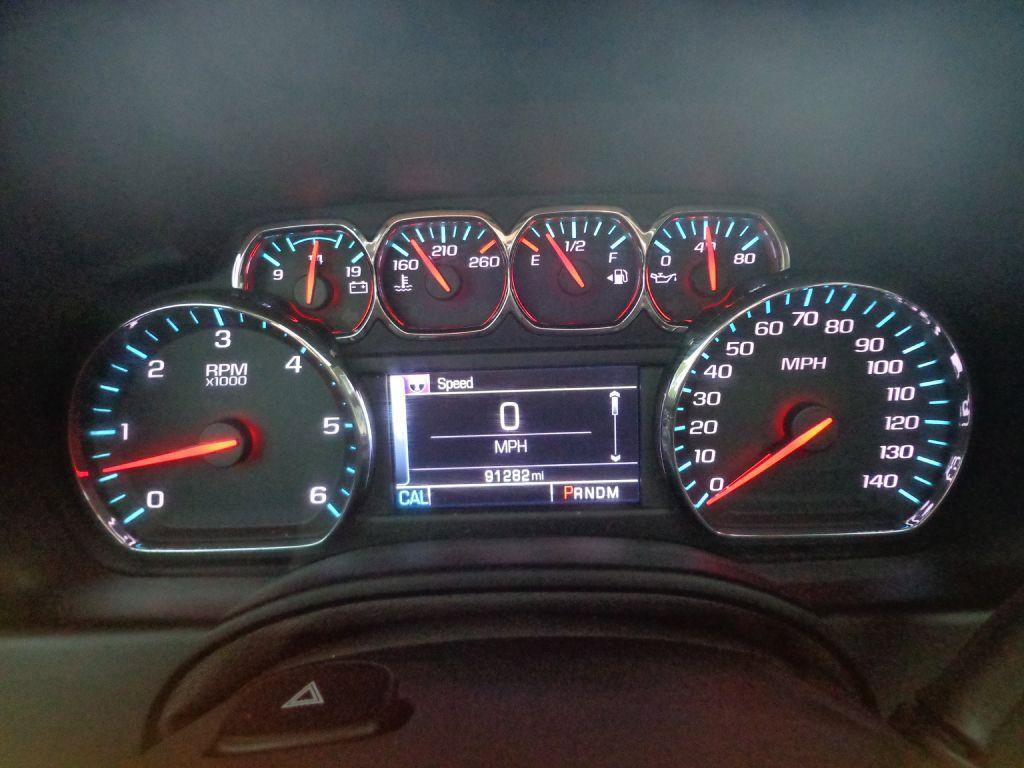 Used 2015 Chevrolet Suburban LTZ image 33