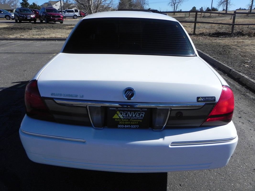 Used 2011 Mercury Grand Marquis LS image 7