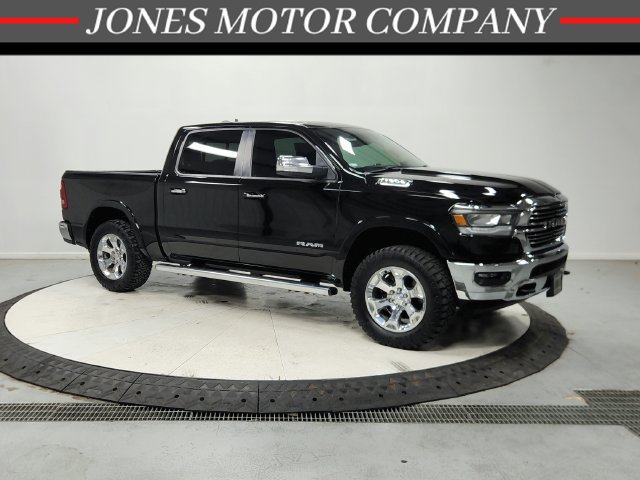 Used 2021 RAM 1500 Laramie AWD/4WD image 1