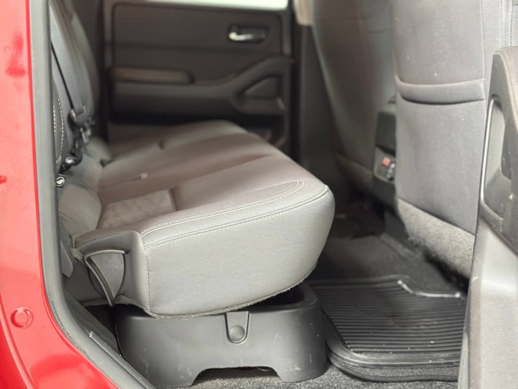 Used 2023 Nissan Frontier SV w/ SV Convenience Package RWD image 22